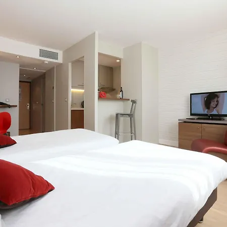 Adagio Original Thoiry Geneve 4*
