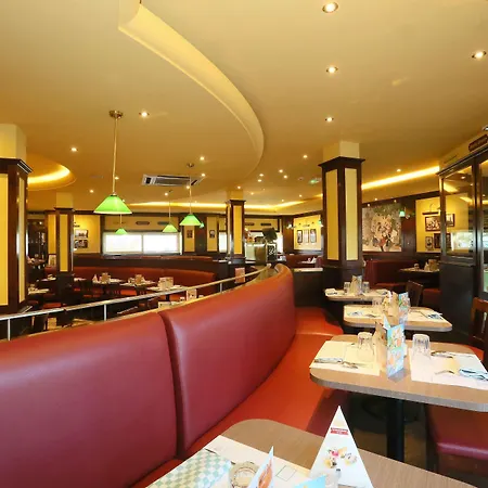 Adagio Original Geneve Lejlighedshotel 4*