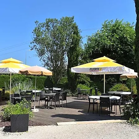 Апарт-отель Adagio Original Geneve 4*